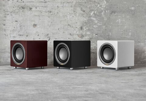 Audiovector QR SUB SE černý