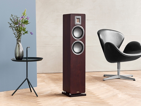 Audiovector QR 3 SE ořech