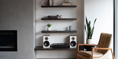 Bluesound NODE bílý