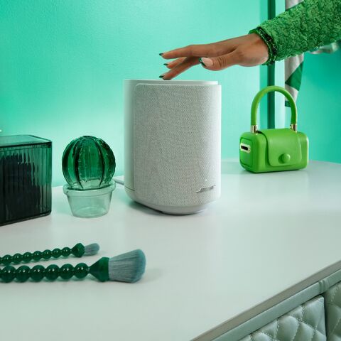 Bose Lifestyle Ultra Speaker bílý