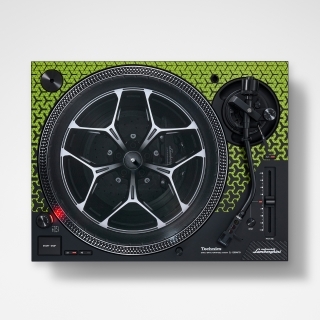 Technics SL-1200M7PEG Lamborghini (limitovaná edice)