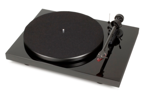 Pro-ject Debut Carbon Evo + 2MRed (lesklá černá)