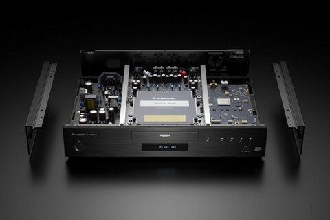 Panasonic DP-UB9000EG1 (prémiový přehrávač)